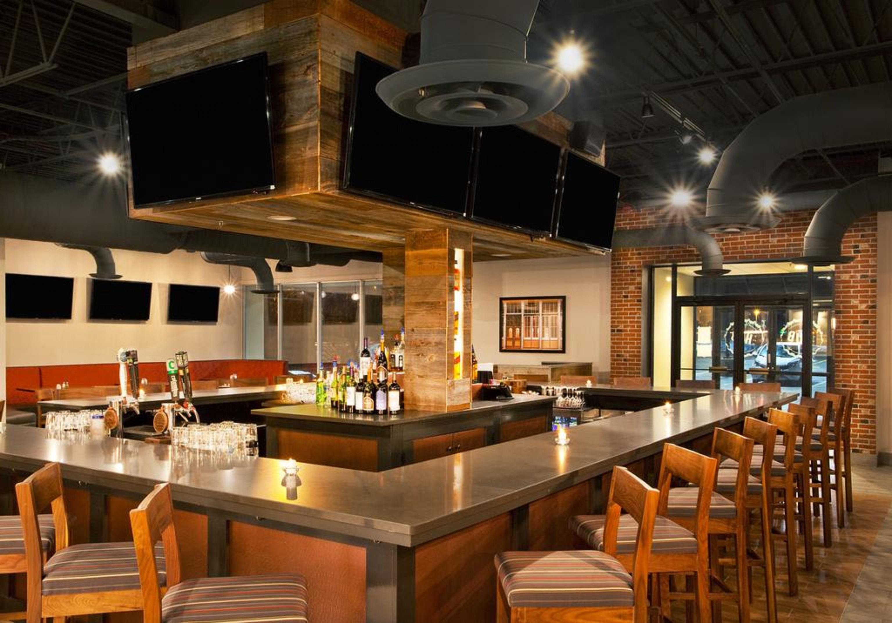 Four Points By Sheraton Cleveland Airport Экстерьер фото