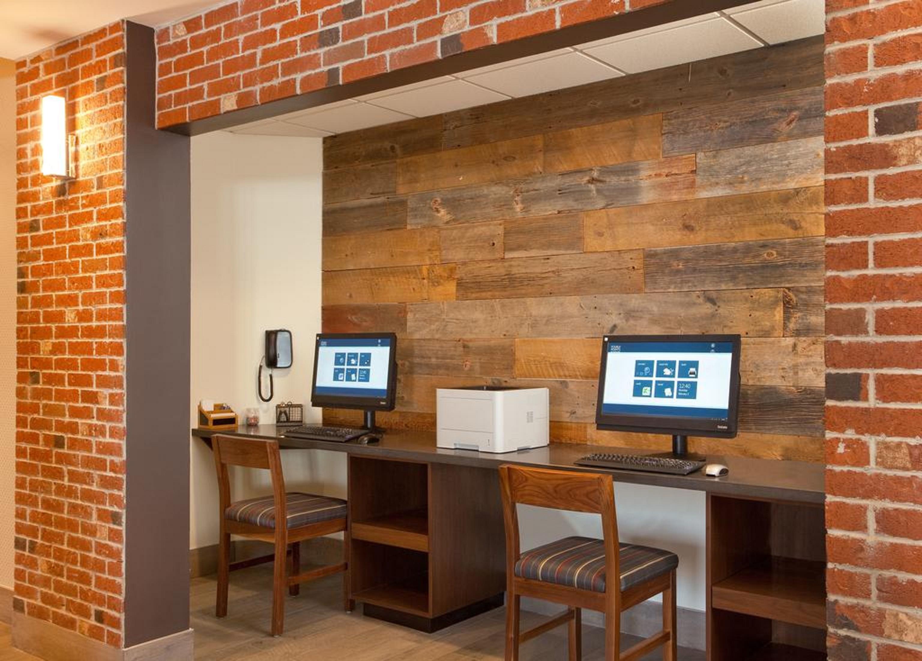Four Points By Sheraton Cleveland Airport Удобства фото