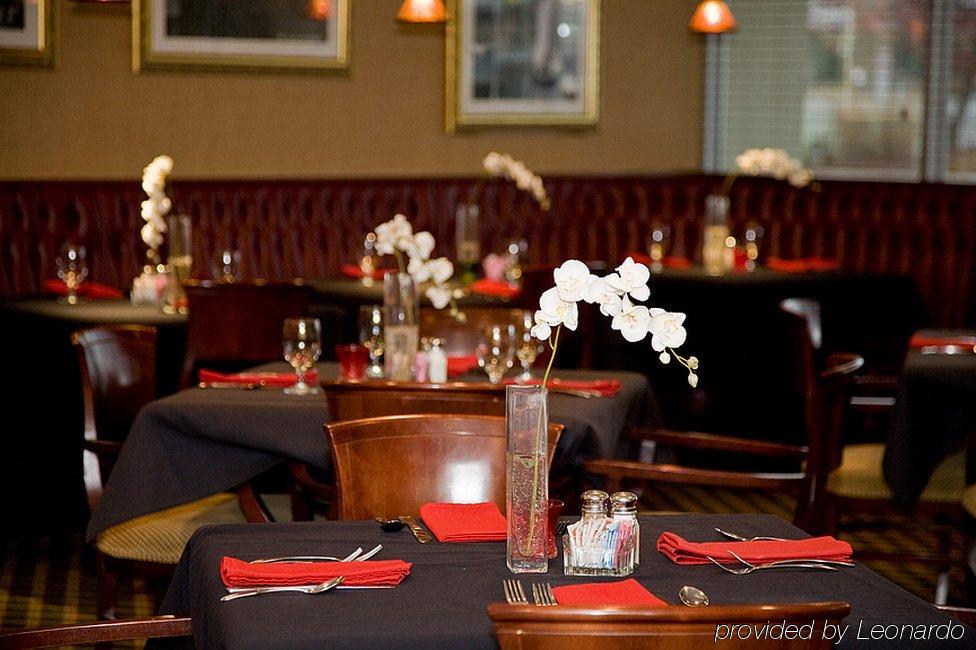 Four Points By Sheraton Cleveland Airport Экстерьер фото