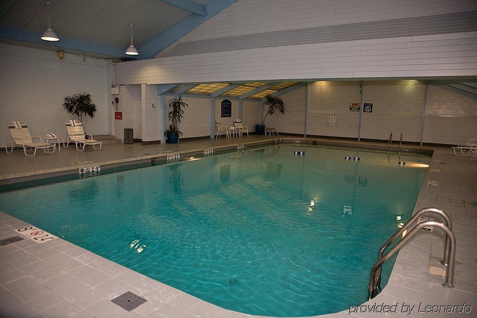 Four Points By Sheraton Cleveland Airport Экстерьер фото